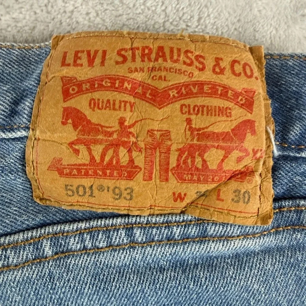 Levis 501 '93 Jeans Mens 32x30 Blue Straight Western American Distressed Denim